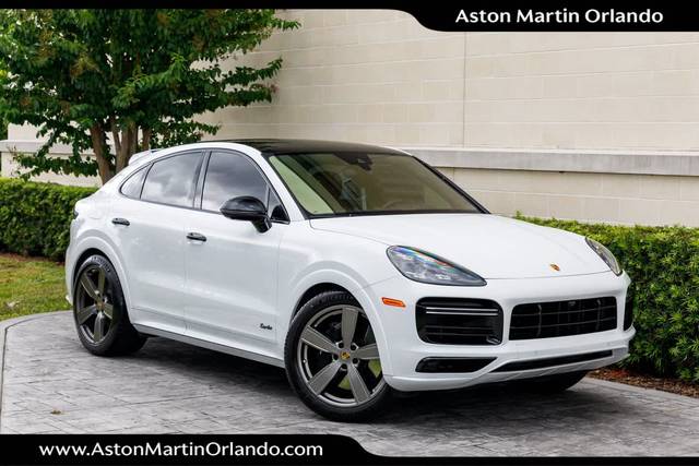 2023 Porsche Cayenne Coupe Turbo AWD photo