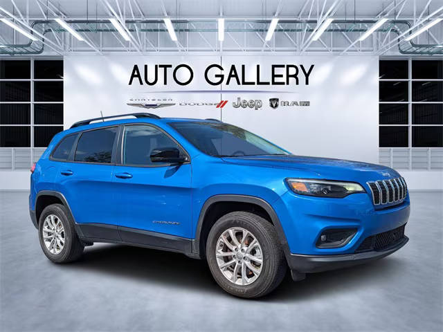 2022 Jeep Cherokee Latitude Lux 4WD photo