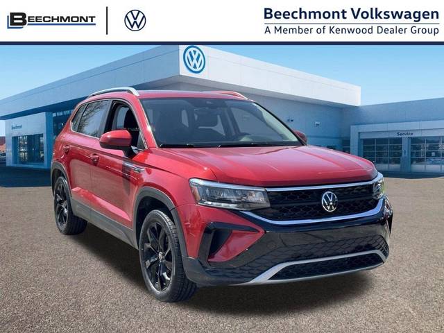 2023 Volkswagen Taos SE AWD photo