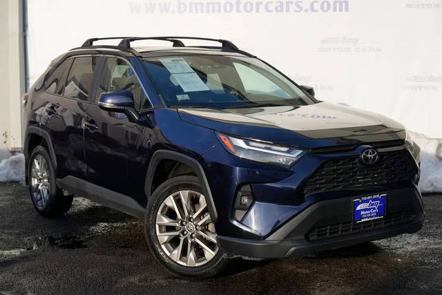 2022 Toyota RAV4 XLE Premium AWD photo