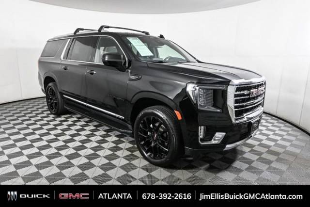 2023 GMC Yukon XL SLT 4WD photo