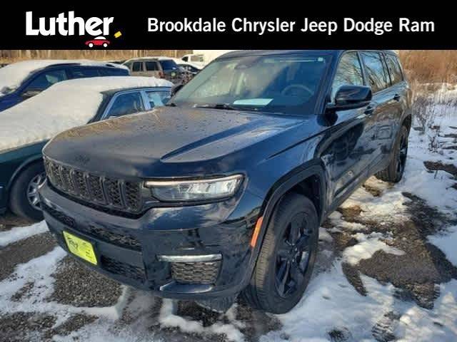 2023 Jeep Grand Cherokee L Limited 4WD photo