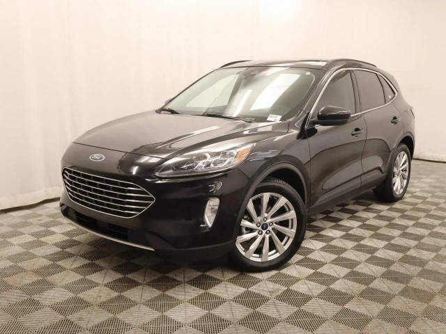 2022 Ford Escape Titanium AWD photo