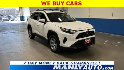 2022 Toyota RAV4 XLE FWD photo