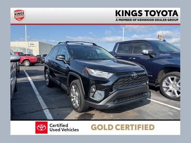 2022 Toyota RAV4 XLE Premium AWD photo