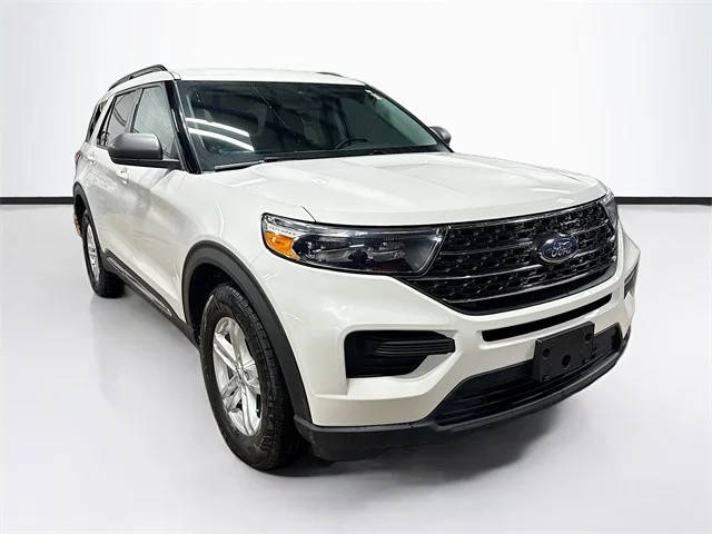 2022 Ford Explorer XLT 4WD photo