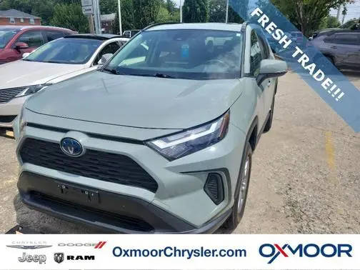 2022 Toyota RAV4 Hybrid XLE AWD photo