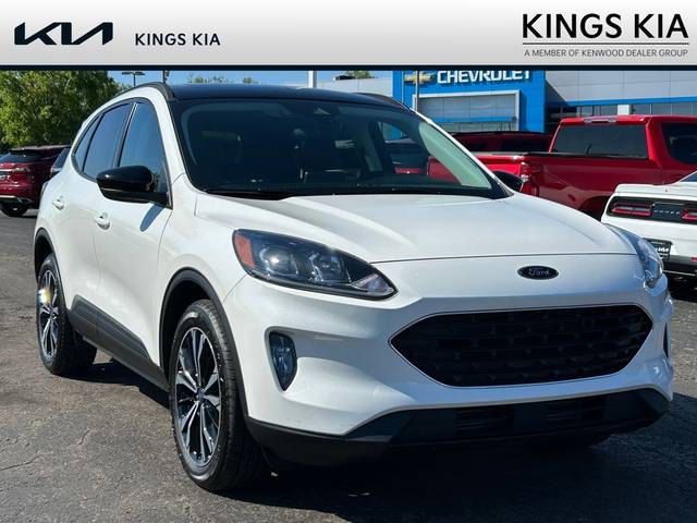 2022 Ford Escape SEL AWD photo