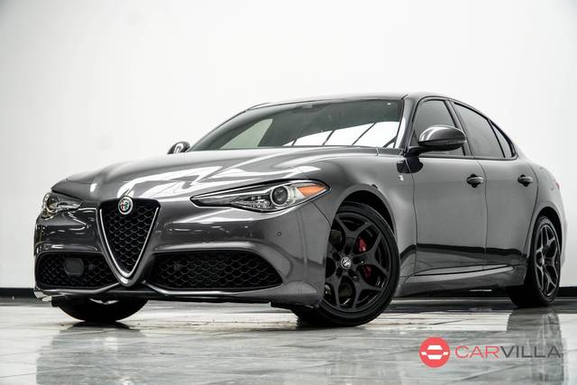 2022 Alfa Romeo Giulia Ti RWD photo
