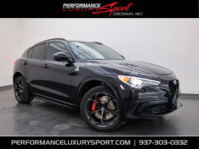 2022 Alfa Romeo Stelvio Quadrifoglio AWD photo