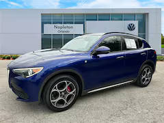 2022 Alfa Romeo Stelvio Ti AWD photo