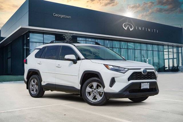 2022 Toyota RAV4 Hybrid XLE AWD photo
