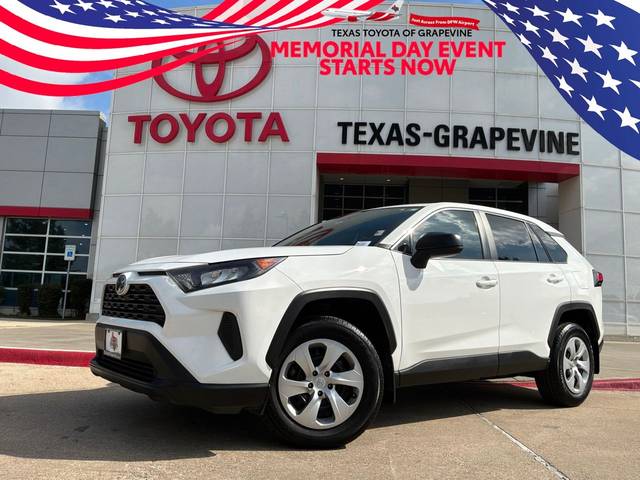 2022 Toyota RAV4 LE FWD photo