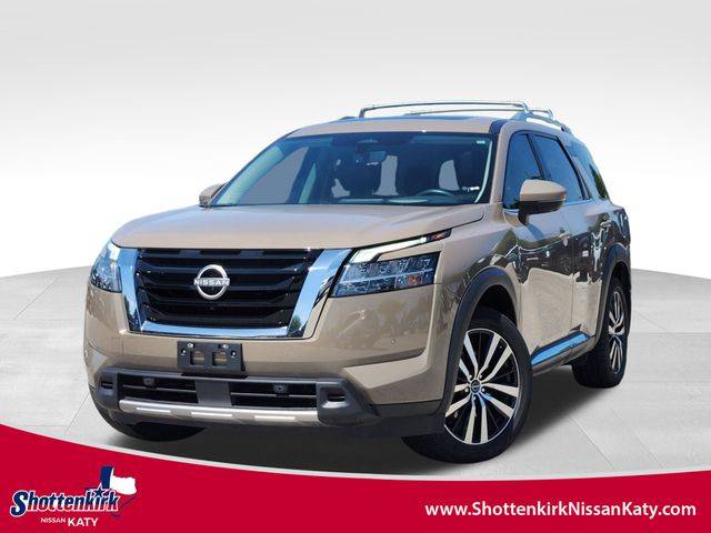 2023 Nissan Pathfinder Platinum 4WD photo