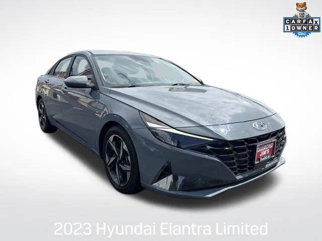 2023 Hyundai Elantra Limited FWD photo