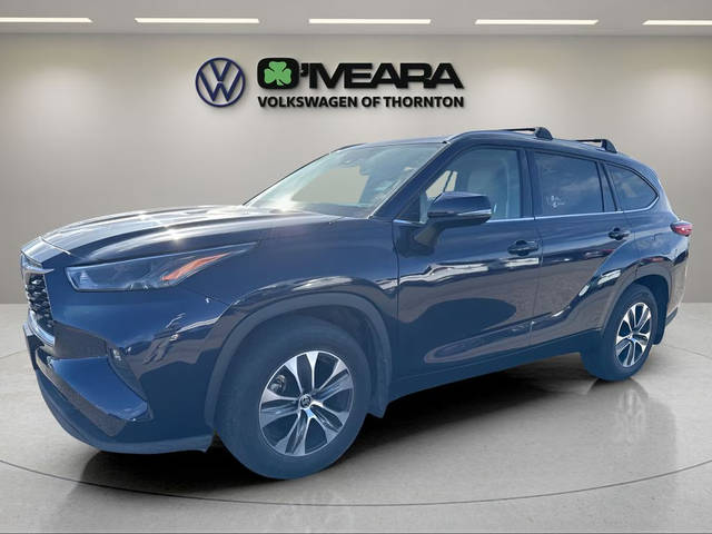 2022 Toyota Highlander XLE AWD photo