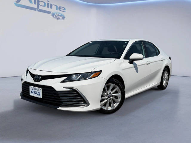 2023 Toyota Camry LE FWD photo