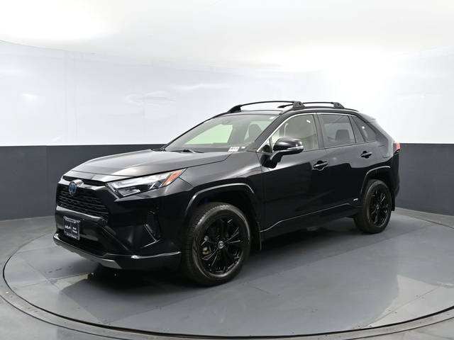 2022 Toyota RAV4 Hybrid SE AWD photo
