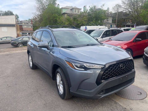 2022 Toyota Corolla Cross LE AWD photo
