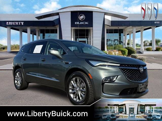 2023 Buick Enclave Avenir AWD photo