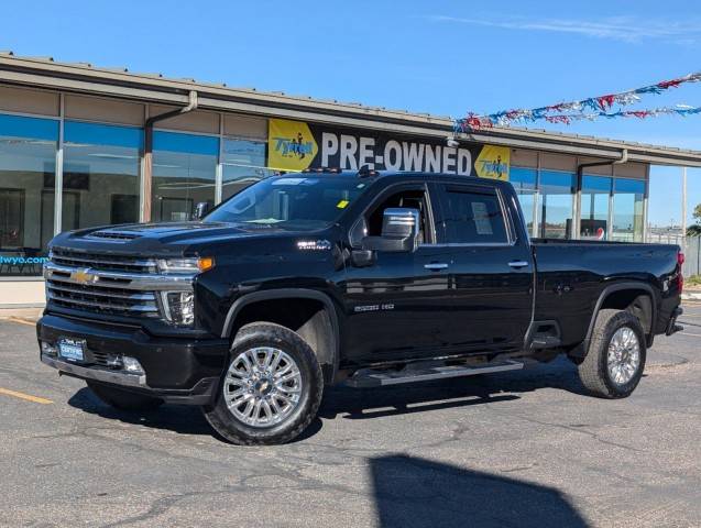 2023 Chevrolet Silverado 2500HD High Country 4WD photo