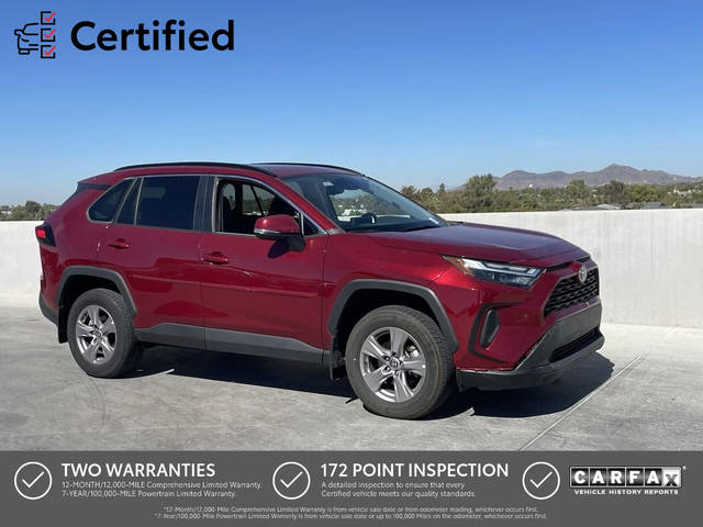 2022 Toyota RAV4 XLE AWD photo