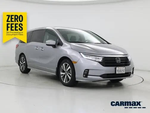 2023 Honda Odyssey Touring FWD photo