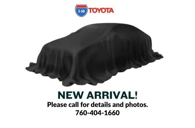 2022 Toyota Corolla Cross XLE FWD photo