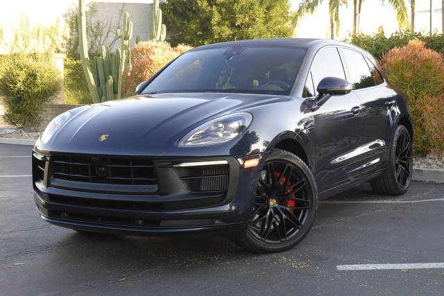 2023 Porsche Macan GTS AWD photo