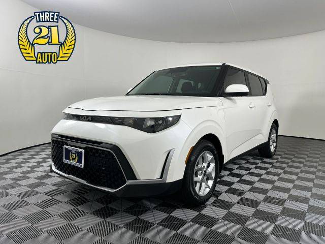 2023 Kia Soul LX FWD photo