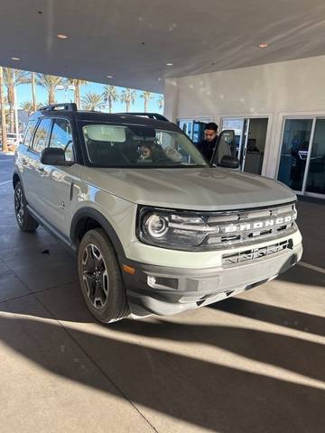 2023 Ford Bronco Sport Outer Banks 4WD photo