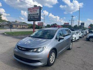 2021 Chrysler Voyager LXI FWD photo