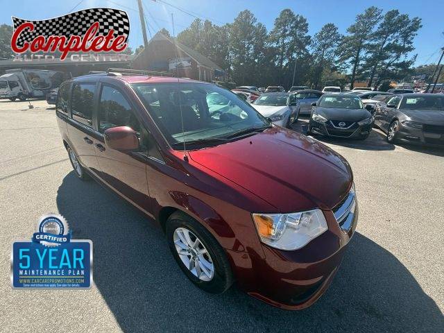 2020 Dodge Grand Caravan SXT FWD photo