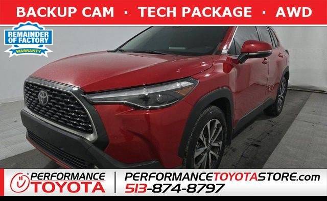 2022 Toyota Corolla Cross XLE AWD photo