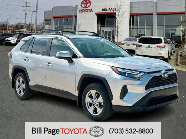 2022 Toyota RAV4 Hybrid XLE AWD photo