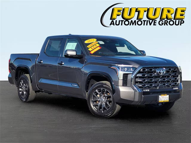 2022 Toyota Tundra Platinum 4WD photo