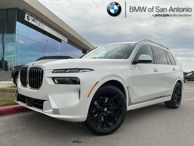 2023 BMW X7 xDrive40i AWD photo