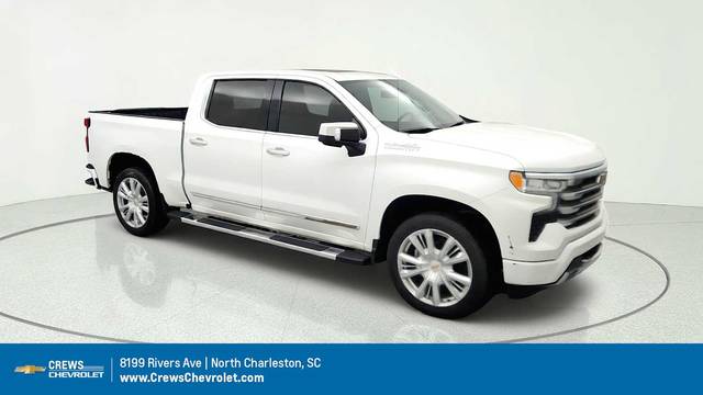 2022 Chevrolet Silverado 1500 High Country 4WD photo