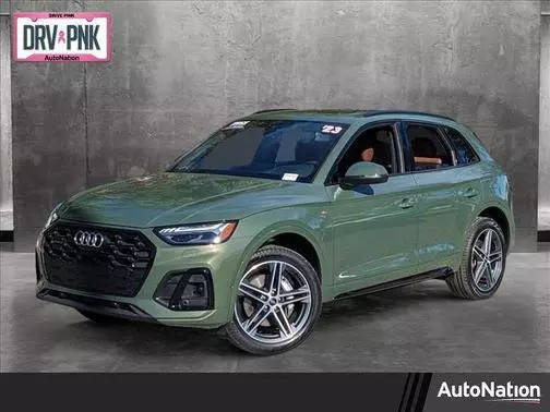 2023 Audi Q5 S line Prestige AWD photo