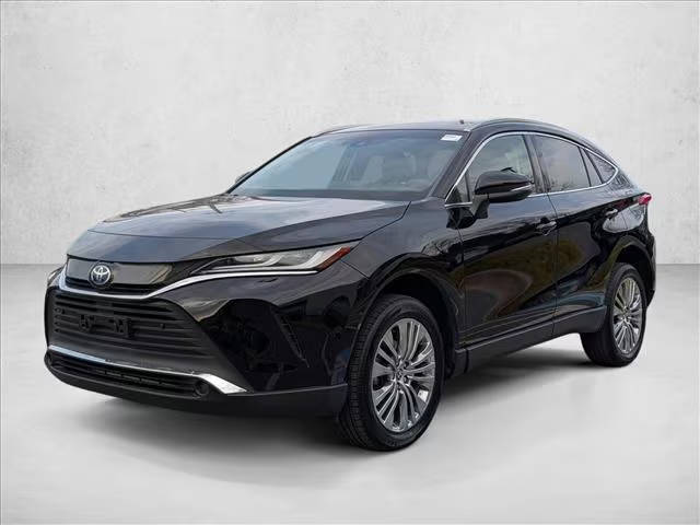2022 Toyota Venza XLE AWD photo