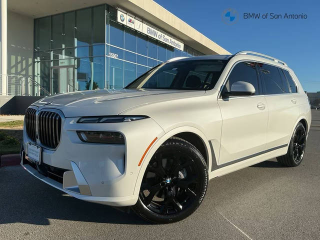 2023 BMW X7 xDrive40i AWD photo