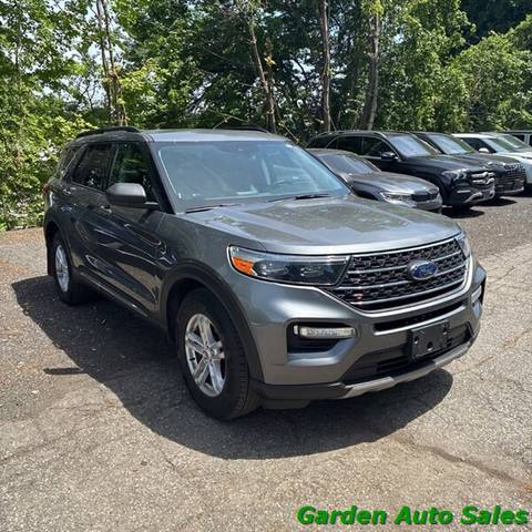 2022 Ford Explorer XLT 4WD photo