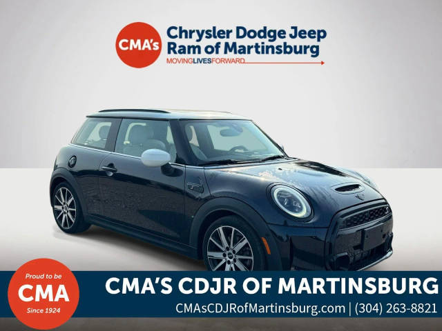 2023 MINI Hardtop 2 Door Cooper S FWD photo