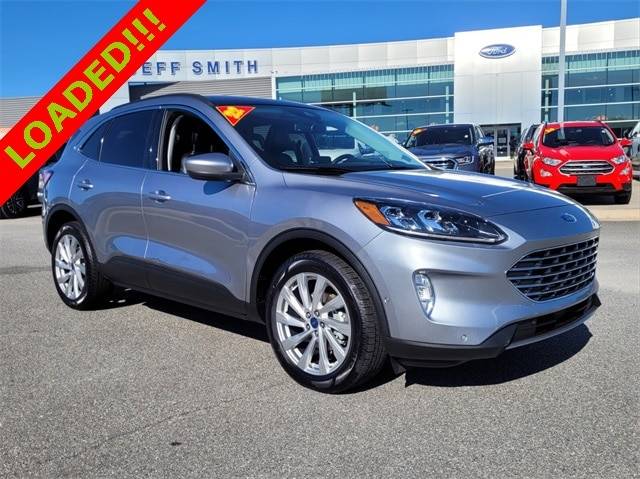 2022 Ford Escape Titanium AWD photo