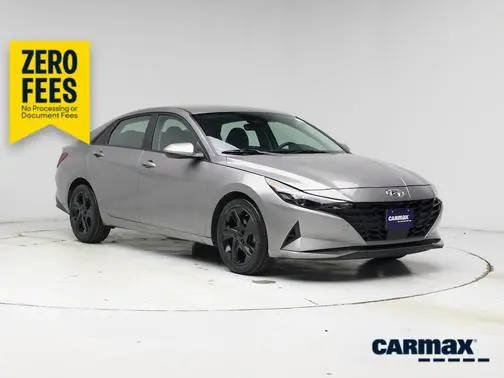 2023 Hyundai Elantra SEL FWD photo