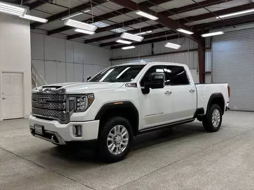 2022 GMC Sierra 2500HD Denali 4WD photo