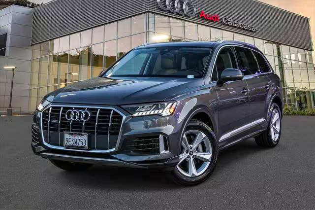 2023 Audi Q7 Premium AWD photo