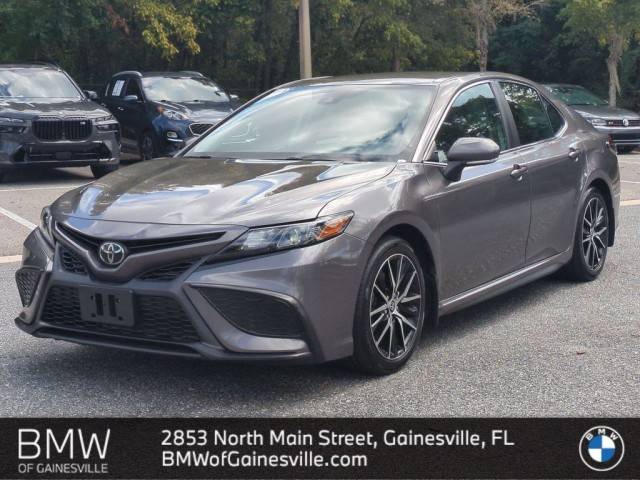 2023 Toyota Camry SE AWD photo