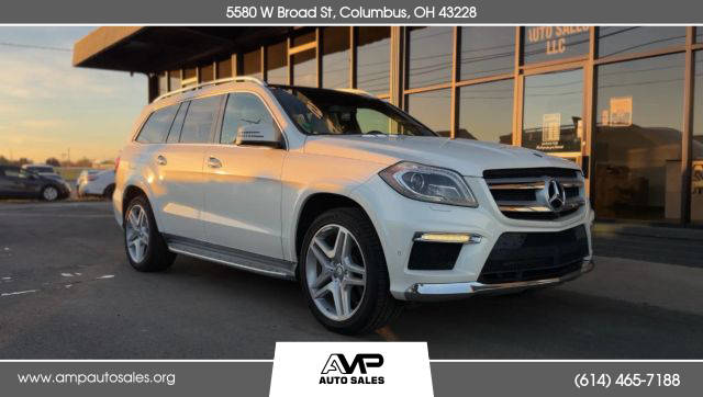 2015 Mercedes-Benz GL-Class GL 550 AWD photo