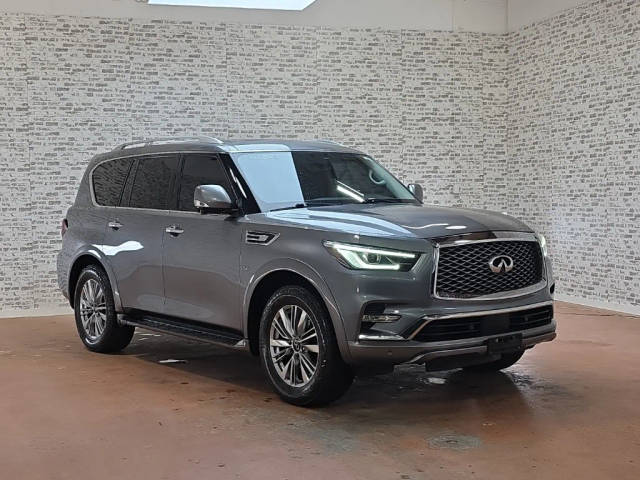 2020 Infiniti QX80 LUXE 4WD photo